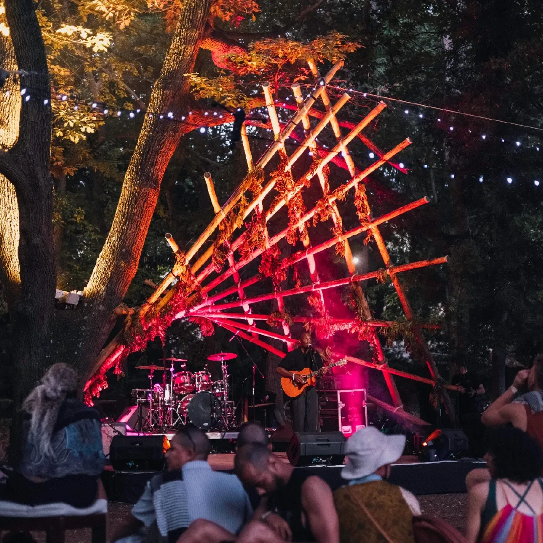 A photograph of the art stage at Retreat Yourself